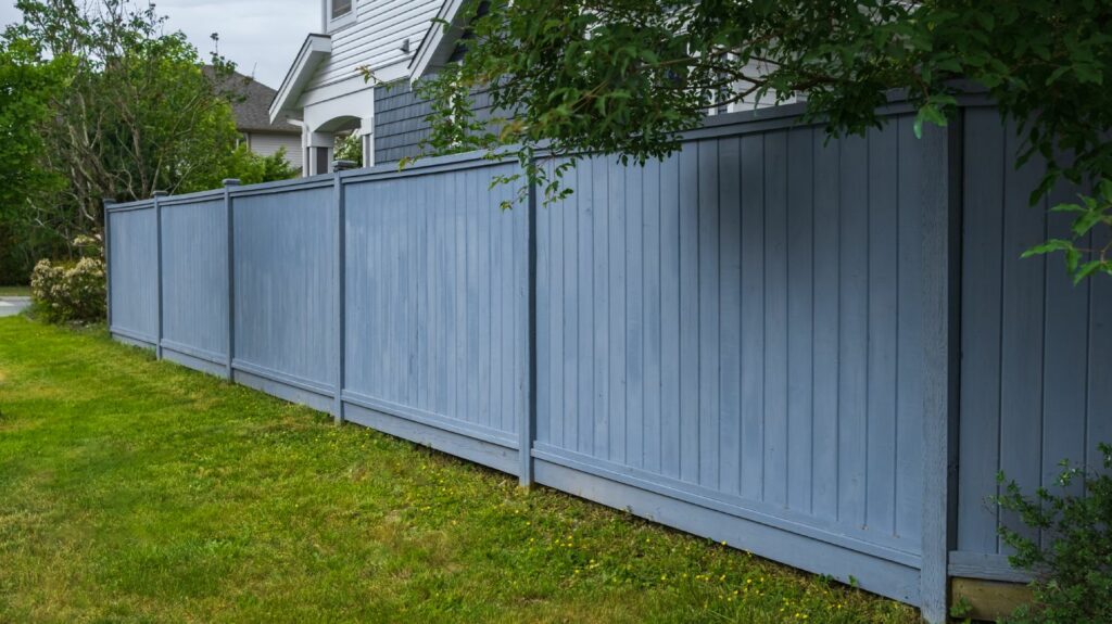 Fence Staining